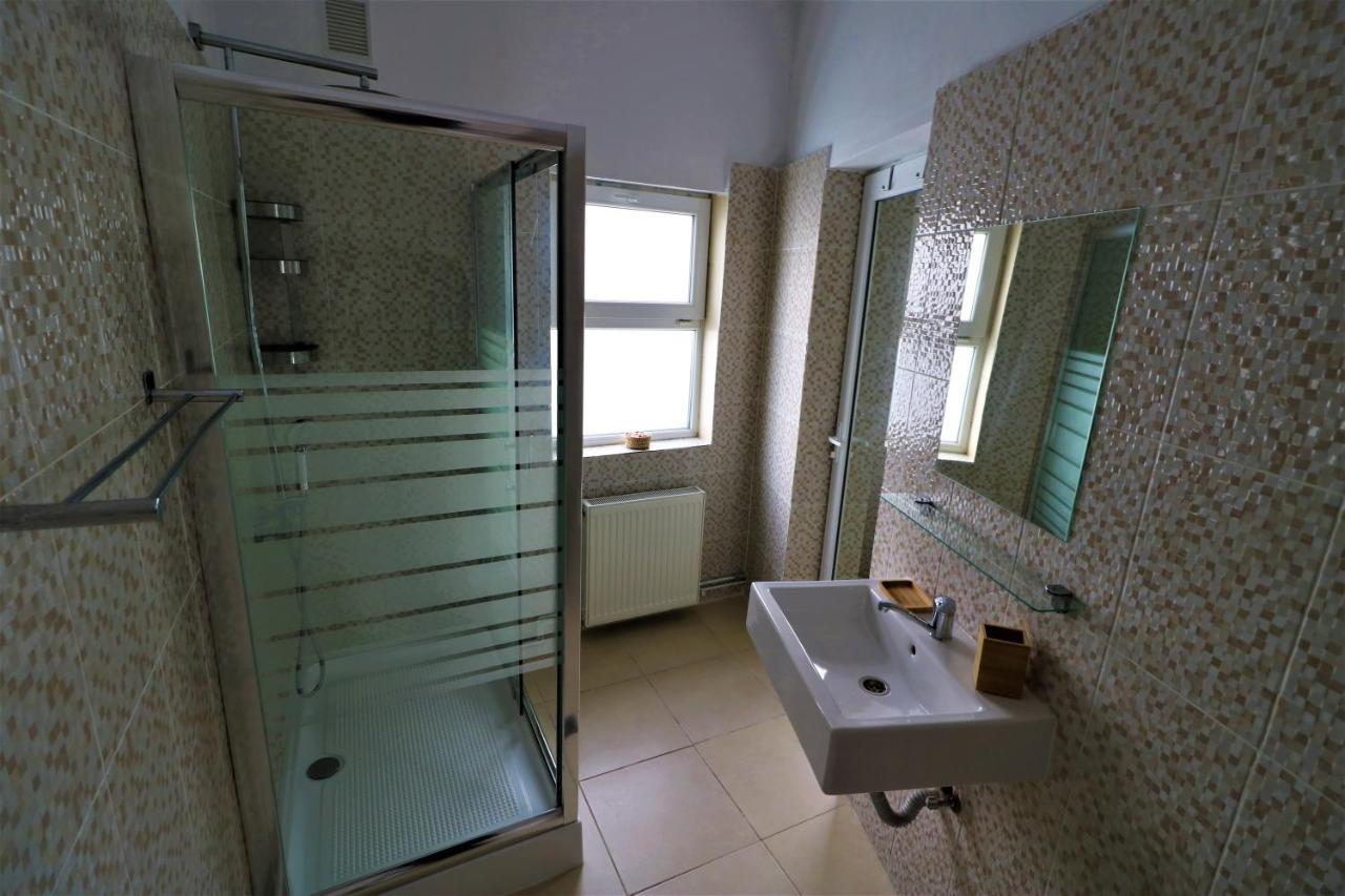 Athenee Palace Apartment - Panoramic View Terrace & Balcony - Free Minibar Bükreş Dış mekan fotoğraf